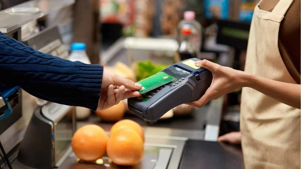 Afinal, as empresas são obrigadas a fornecerem vale-alimentação aos funcionários?