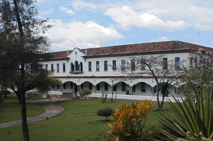 Oportunidade: universidade oferece 600 vagas GRÁTIS para IDOSOS