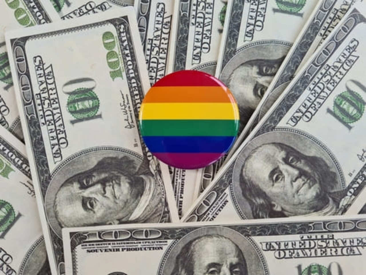 Pink Money: entenda o que é e qual a movimentação da moeda ao ano