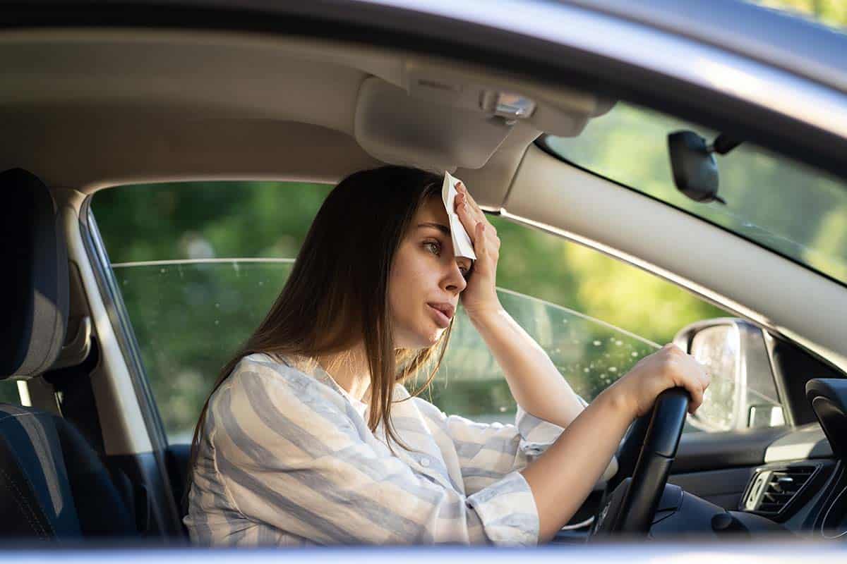 Usar o ar-condicionado no inverno pode ajudar o seu carro? Entenda
