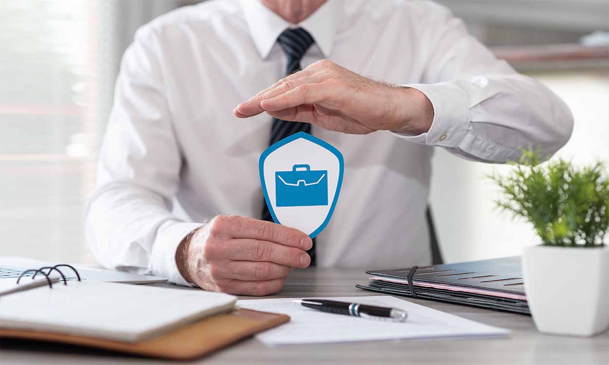Santander, PicPay e BYD puxam o carro das grandes empresas com vagas de emprego abertas; confira