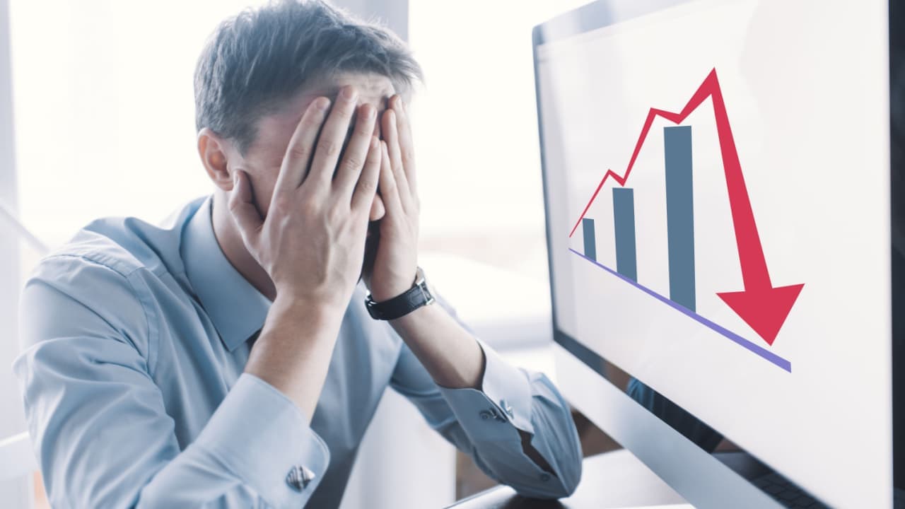 Empresa em crise perde milhões de clientes após fraude; saiba mais