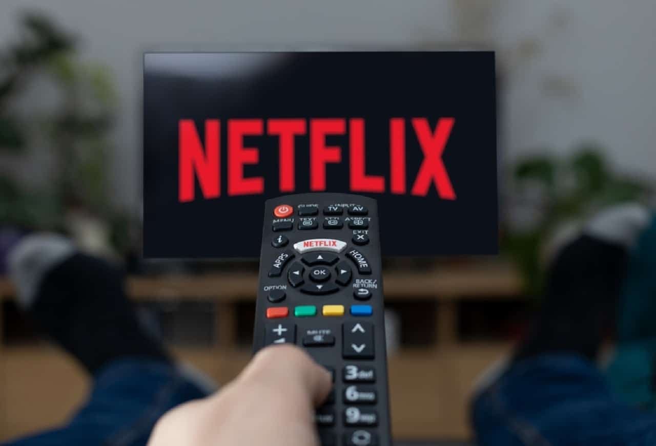 Especialista faz alerta para possível aumento no preço da Netflix e outros streamings