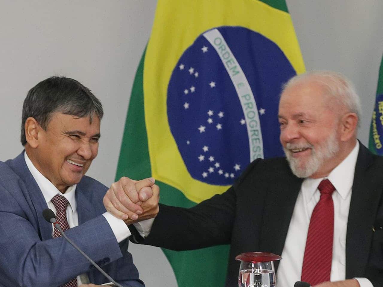 Dias e Lula