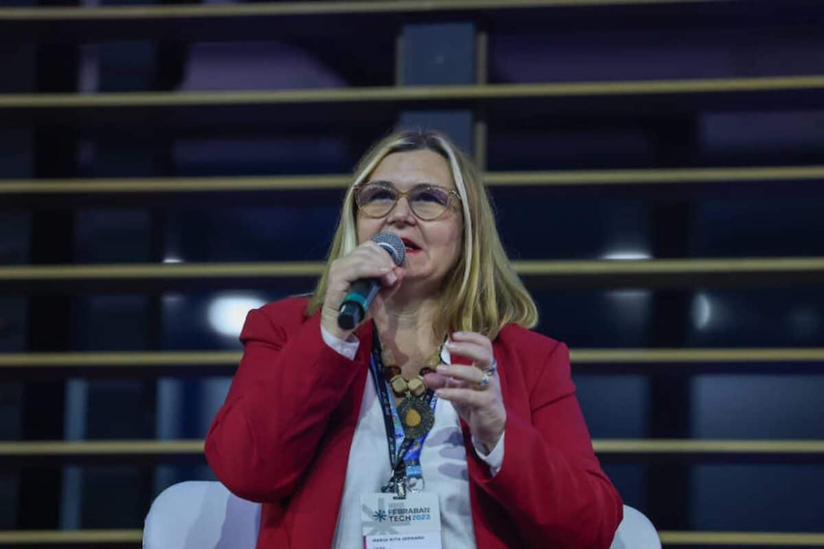 Maria Rita Serrano, ex-presidente da Caixa, durante participação em evento da Febraban em São Paulo.