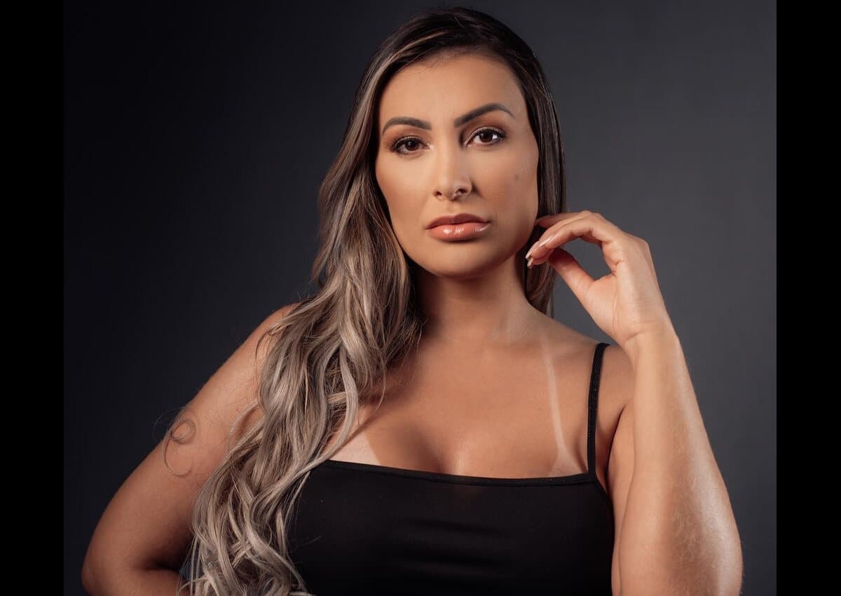 Andressa Urach oferece sexo por apenas R$ 1,99; saiba mais sobre a promoção
