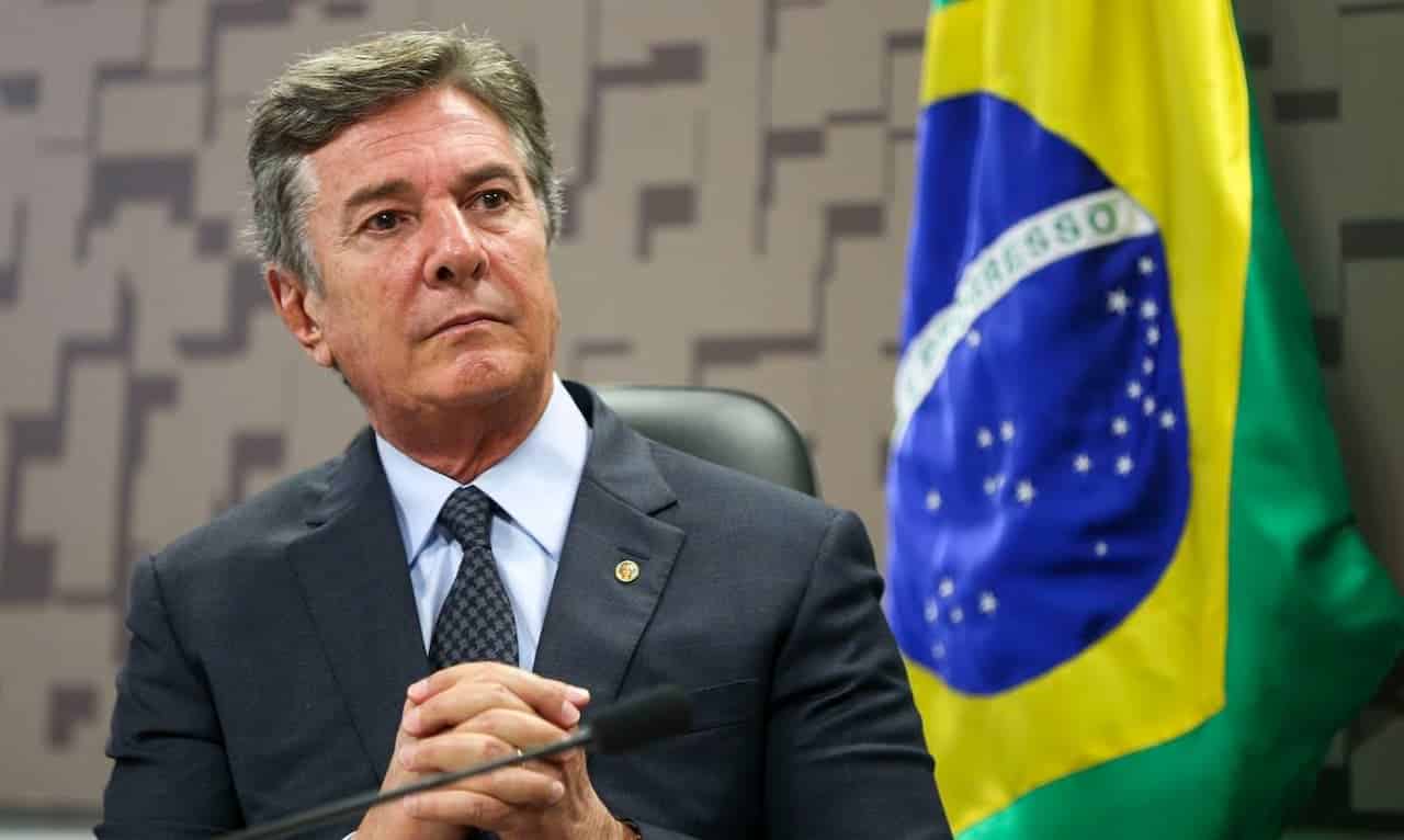 Emissora de TV do ex-presidente Fernando Collor ameaça dar calotes e ataca a Rede Globo