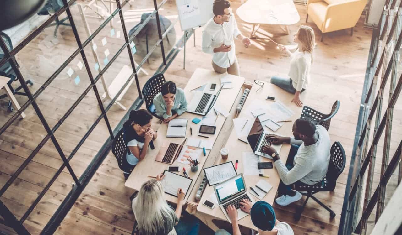 Coworking gratuito para fazer reuniões