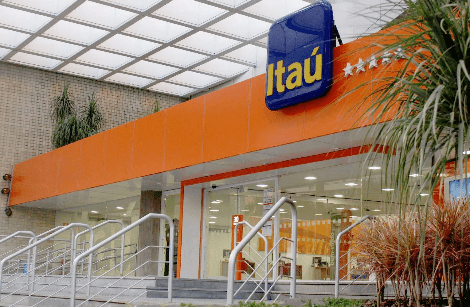 Itaú vai pagar R$ 8,8 mil; saiba como se inscrever