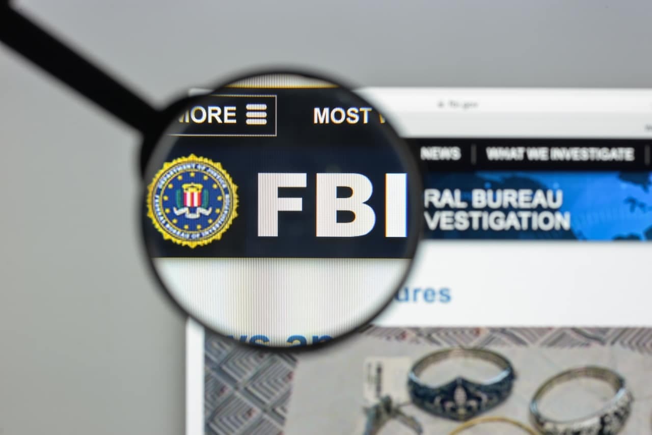 Quanto é o salário de um agente do FBI?