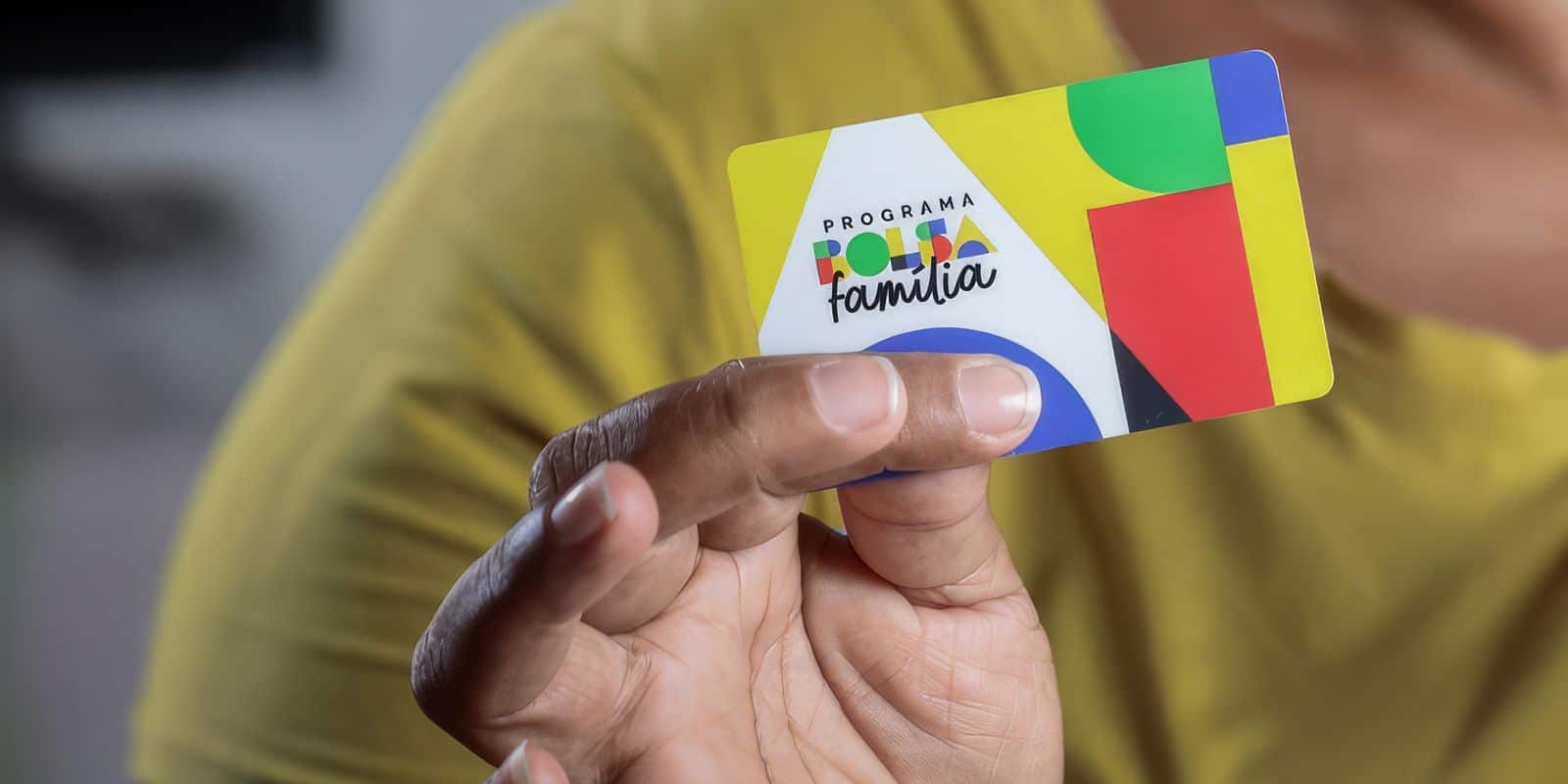 Cartões de Bolsa Família