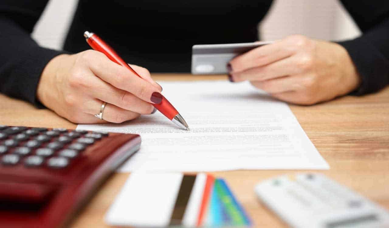 Como o pagamento da fatura do cartão funciona? Entenda