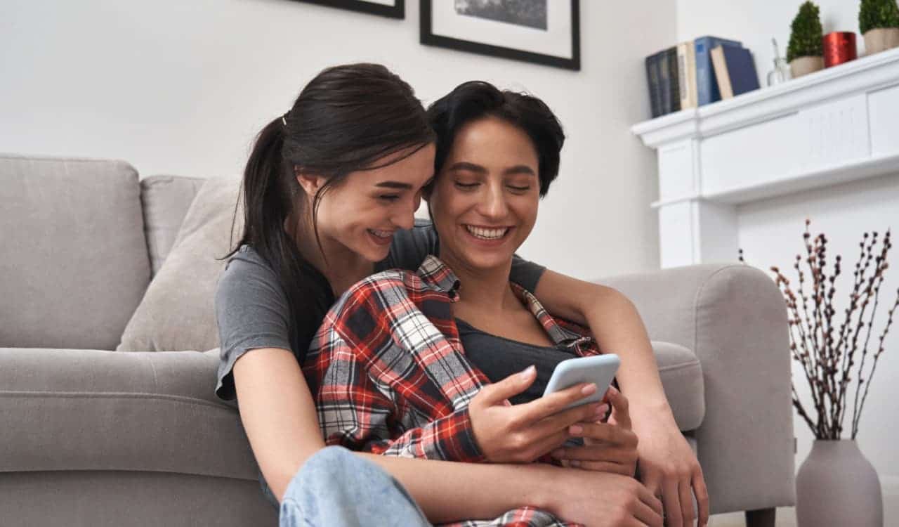 Fotos em redes sociais servem como comprovante de união estável?