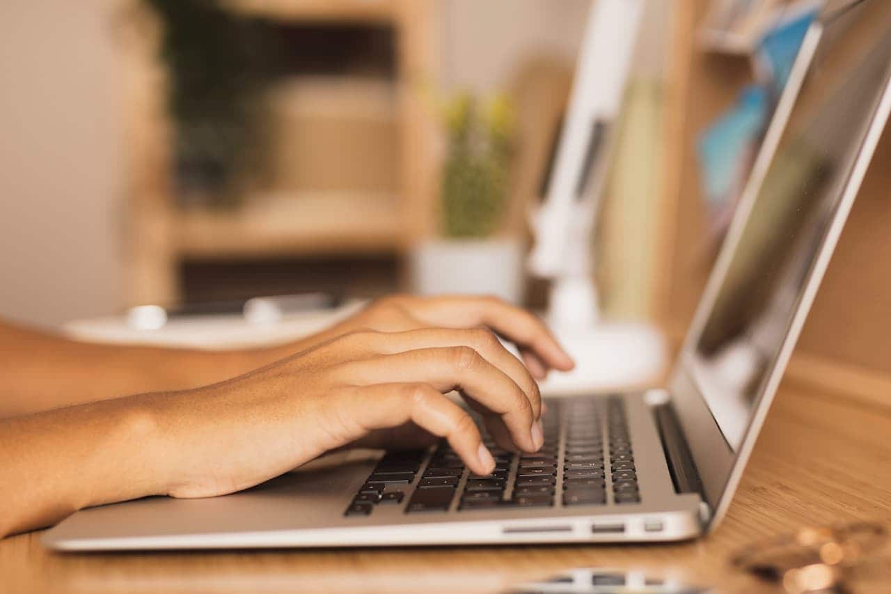 internet brasil/estágio serasa estudantes