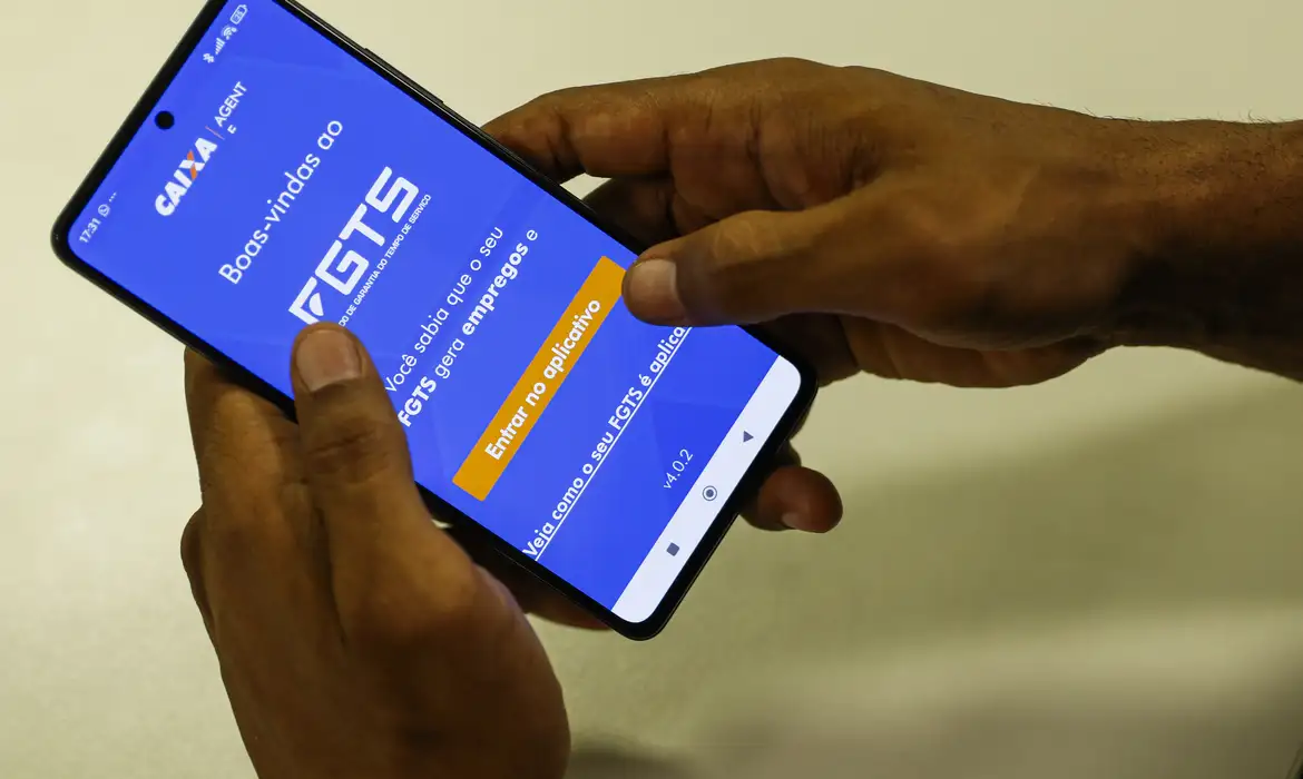 FGTS: irregularidades podem resultar em rescisão de contrato e multas para trabalhadores