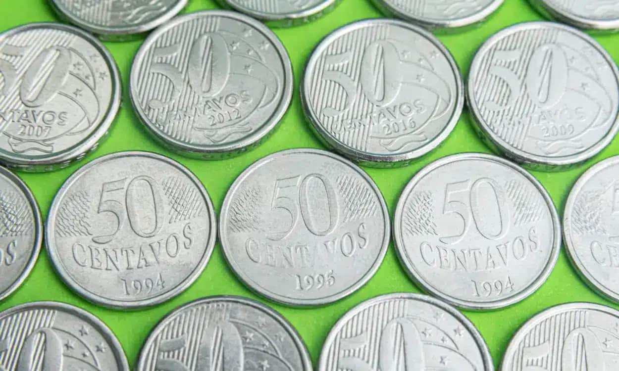 Moeda 50 centavos 240