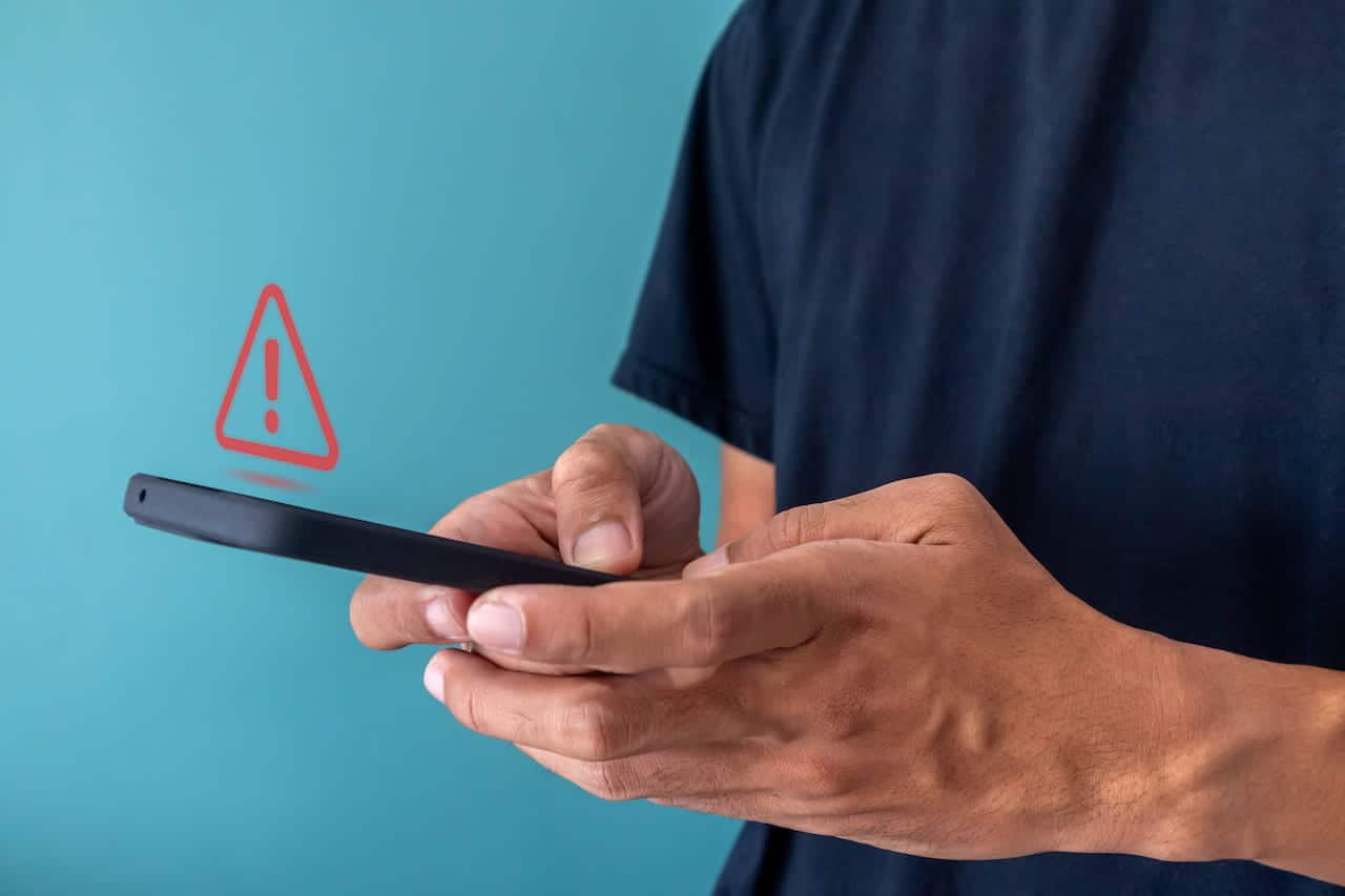 Por que millennials, mesmo experts em redes, caem em golpes digitais?