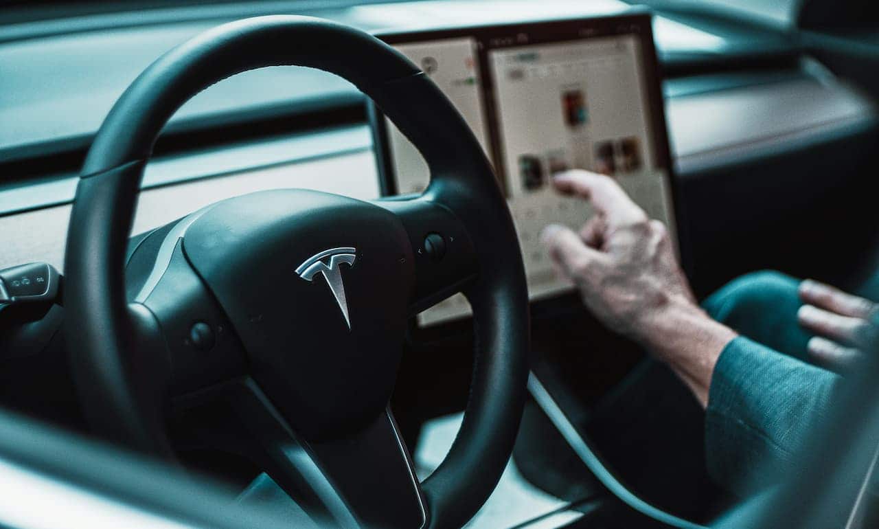 tesla câmbio automático