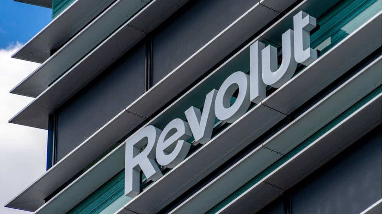 Revolut planeja investir US$ 13 bilhões para se tornar líder global em bancos digitais