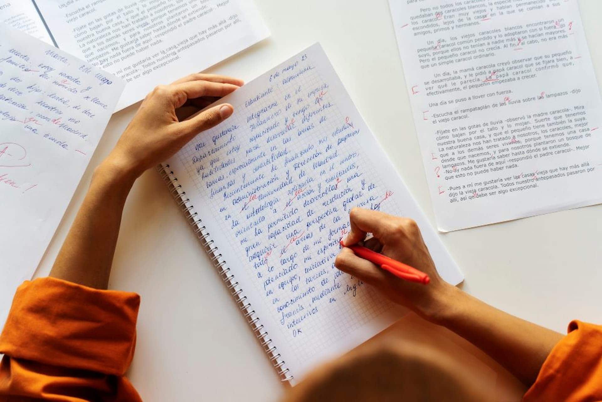 Inscrições para curso gratuito de escrita criativa terminam nesta sexta-feira (31)