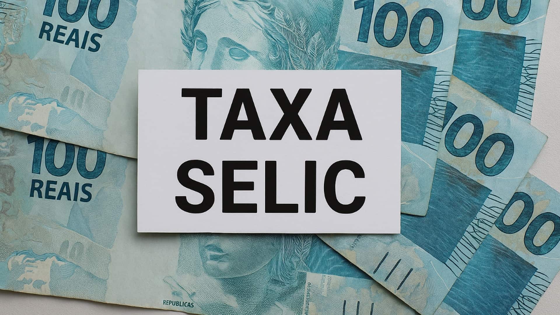 Selic pode cair para 14%, mas novos cortes devem ficar para 2027, diz XP