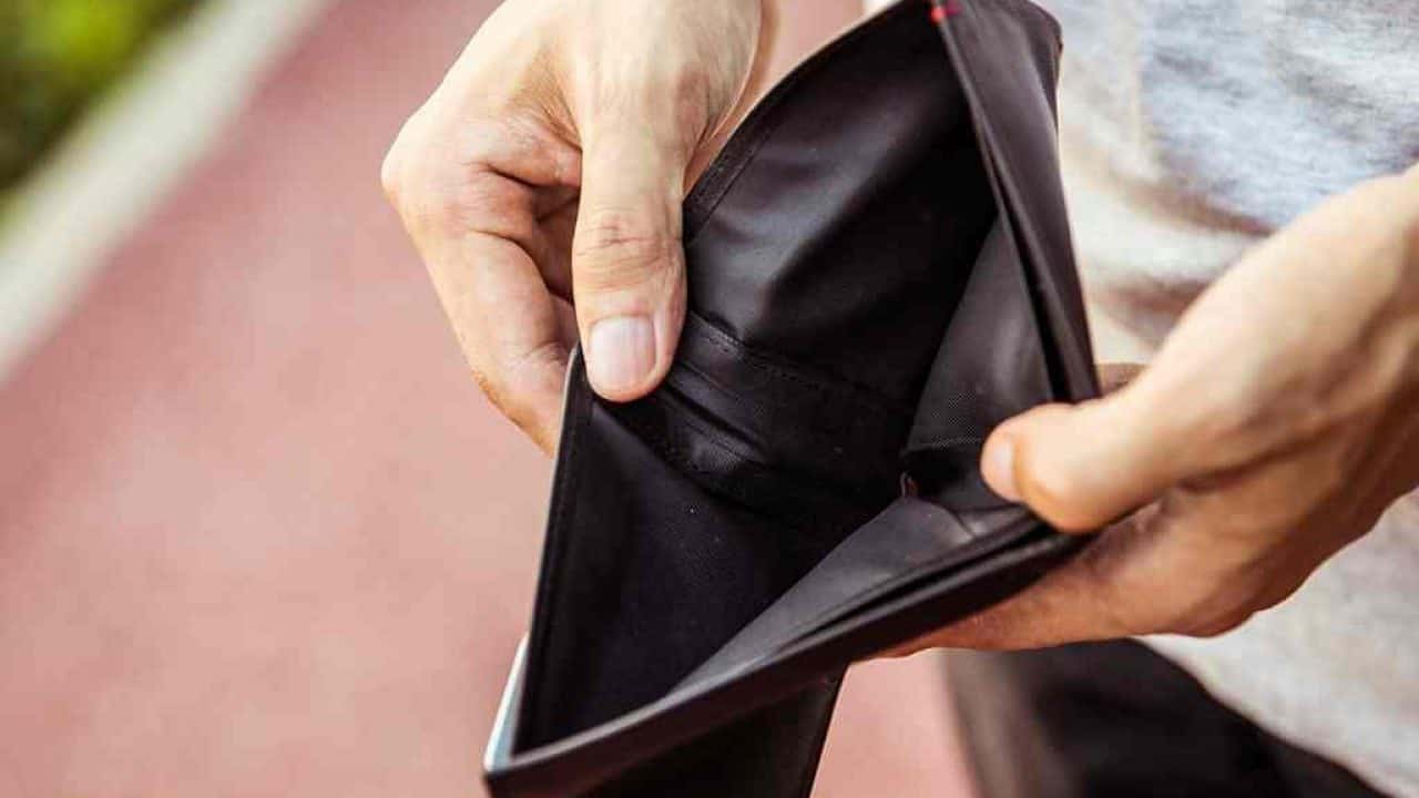 Existem maneiras de sair do SPC e Serasa sem pagar as dívidas?