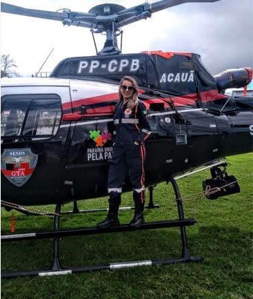 enfermeira helicóptero