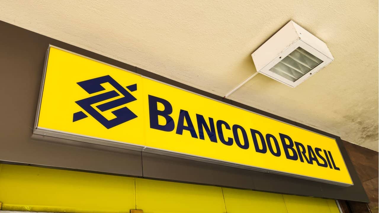 Banco do Brasil privatizado? Fechamento de centenas de agências e declaração do presidente assusta clientes