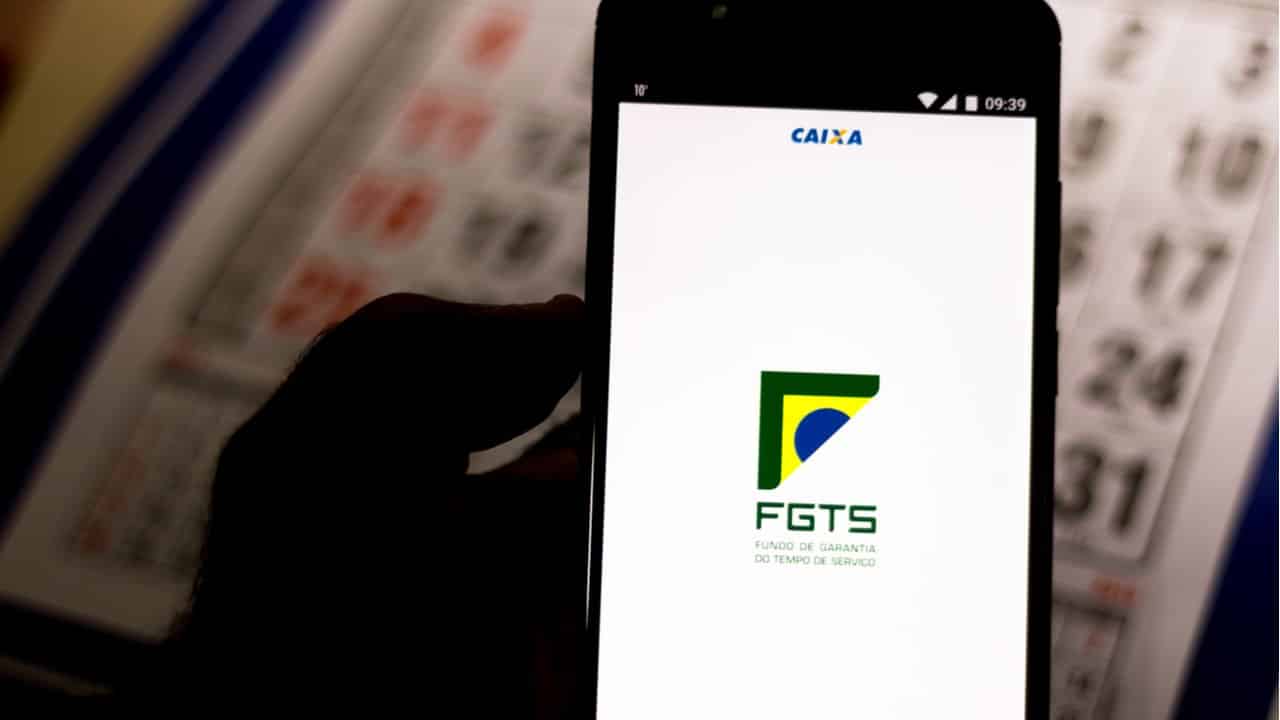 Quais trabalhadores podem usar o novo saque digital do FGTS?