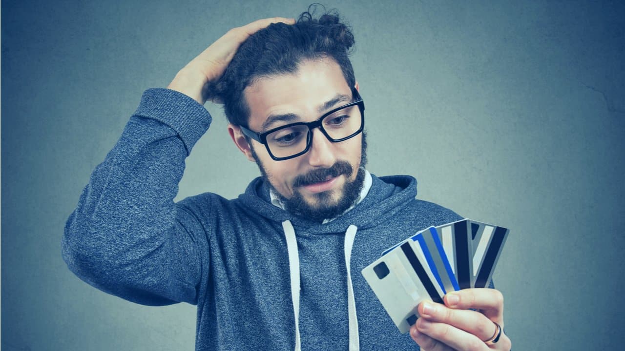 A utilização de crédito do seu cartão afeta o score? Saiba como calcular