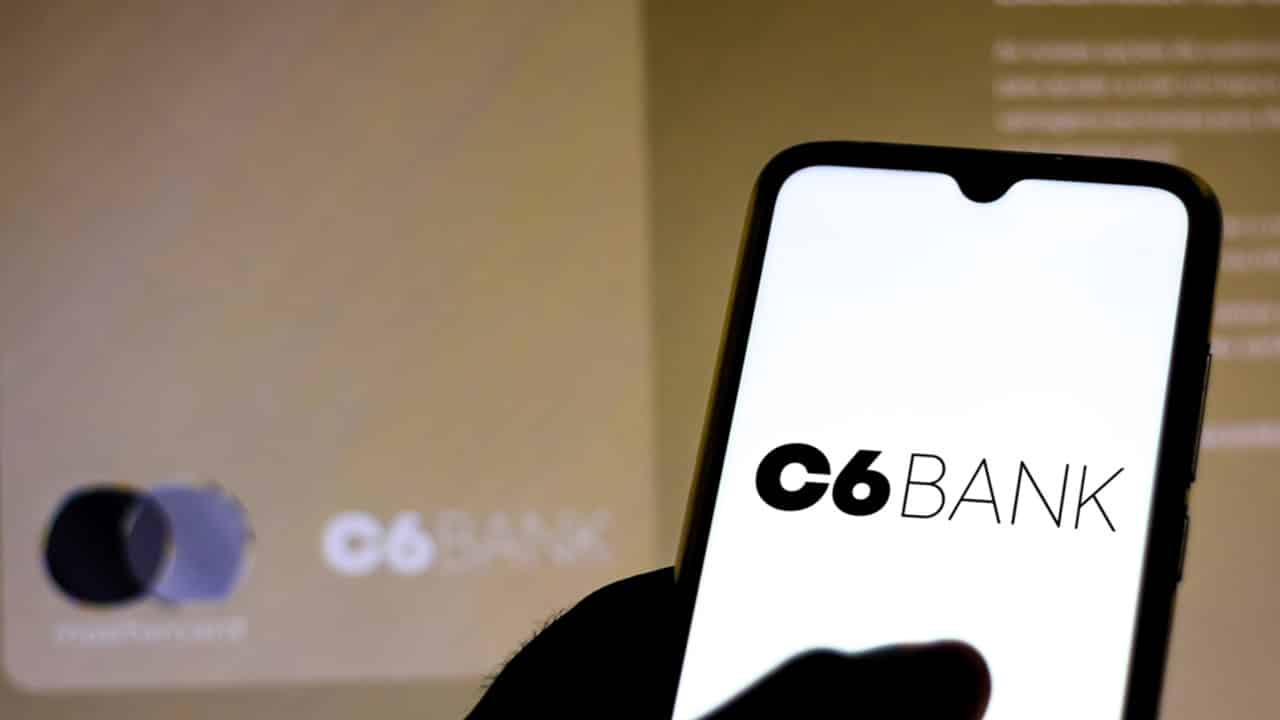 Portabilidade de salário para o C6 Bank dá 3 mil pontos no Programa Átomos