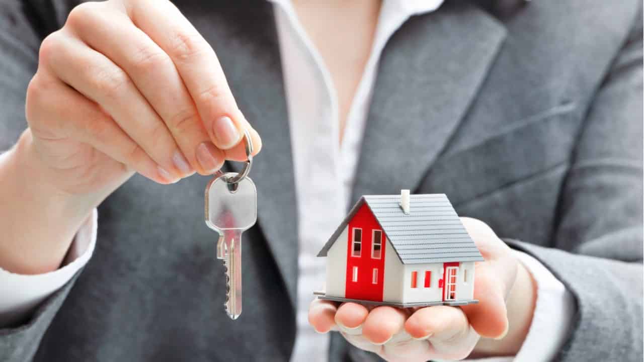 Caixa ou Bradesco: onde fazer seu financiamento imobiliário? Compare