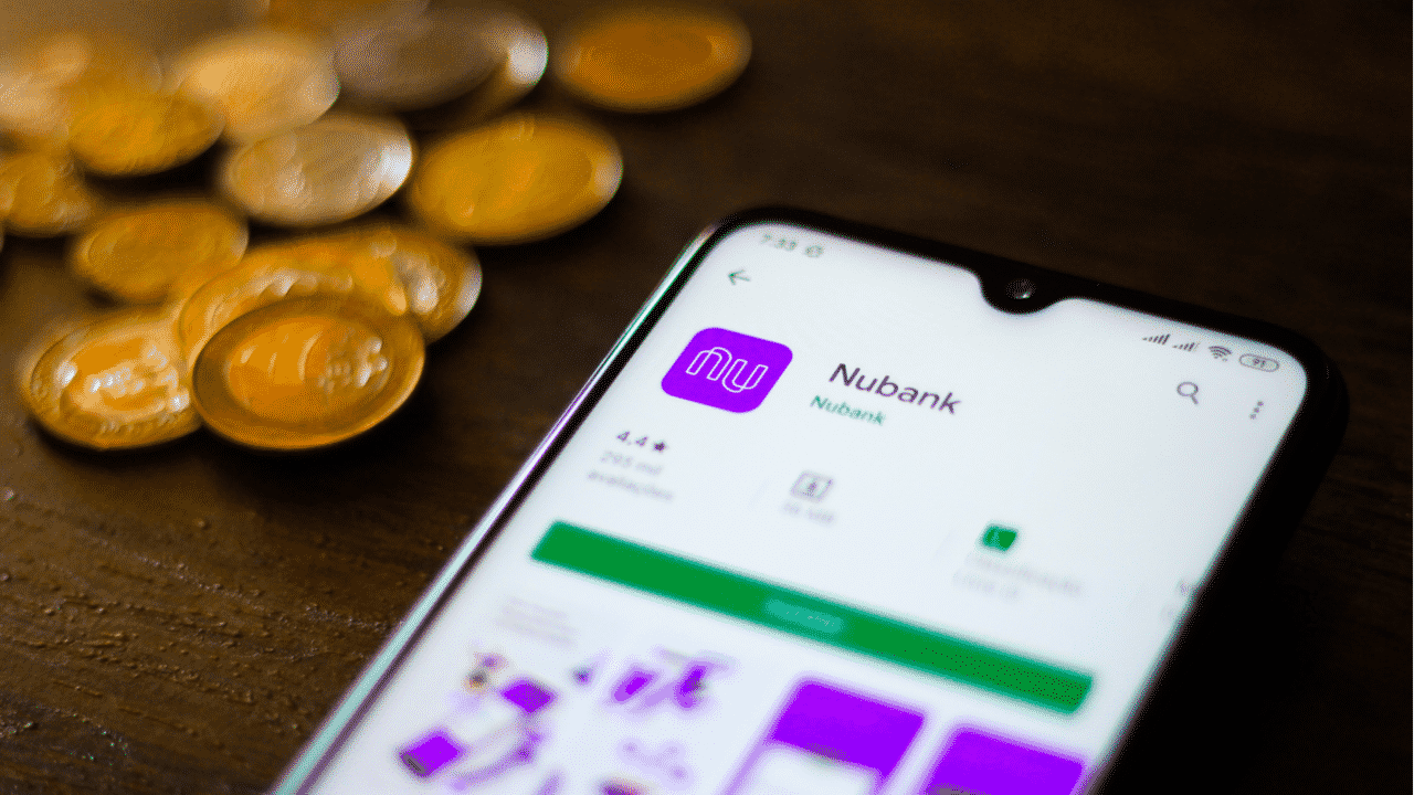 Nubank aumenta limite de R$ 50 para apenas R$ 60 e clientes se indignam ainda mais