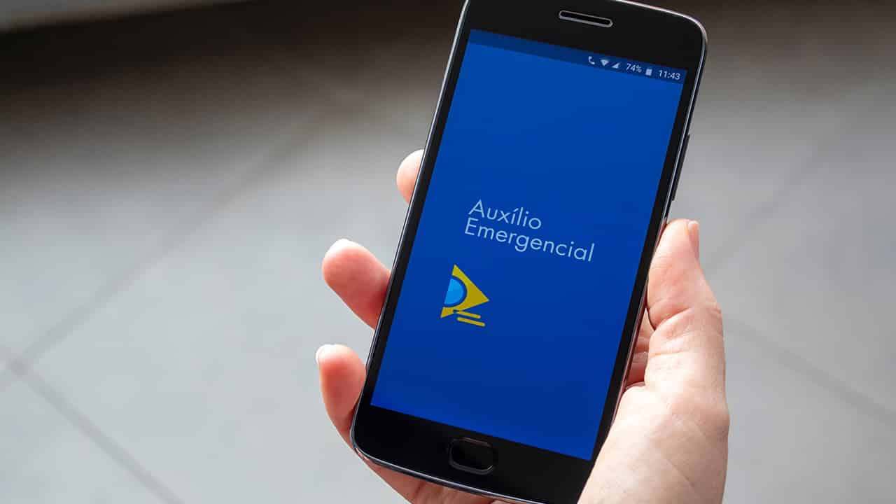 Pessoas que não compartilharam link no WhatsApp tiveram auxílio emergencial negado?
