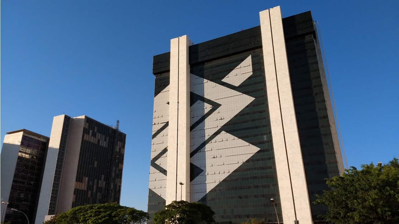 Caixa e Banco do Brasil liberam linhas de crédito emergenciais durante a crise