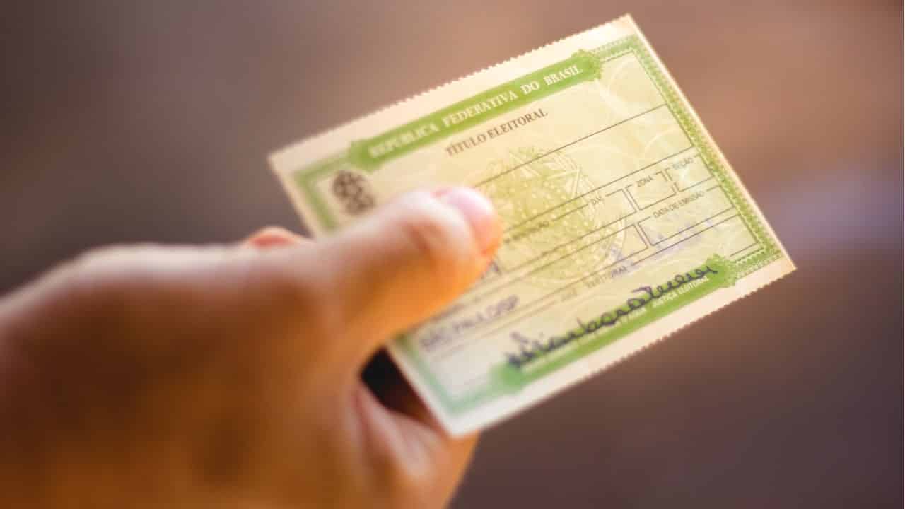 Eleitores devem regularizar título de eleitor até AMANHÃ (6)