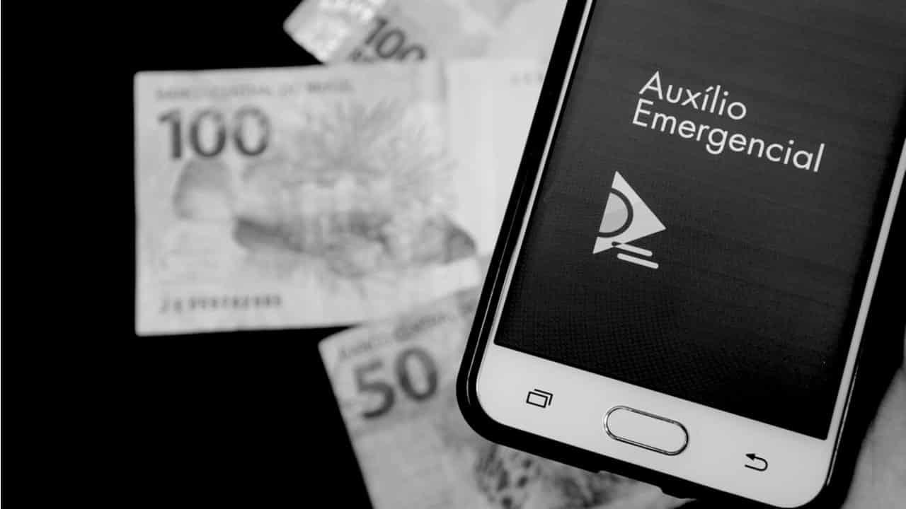 Segunda parcela do auxílio emergencial está atrasada há mais de 15 dias