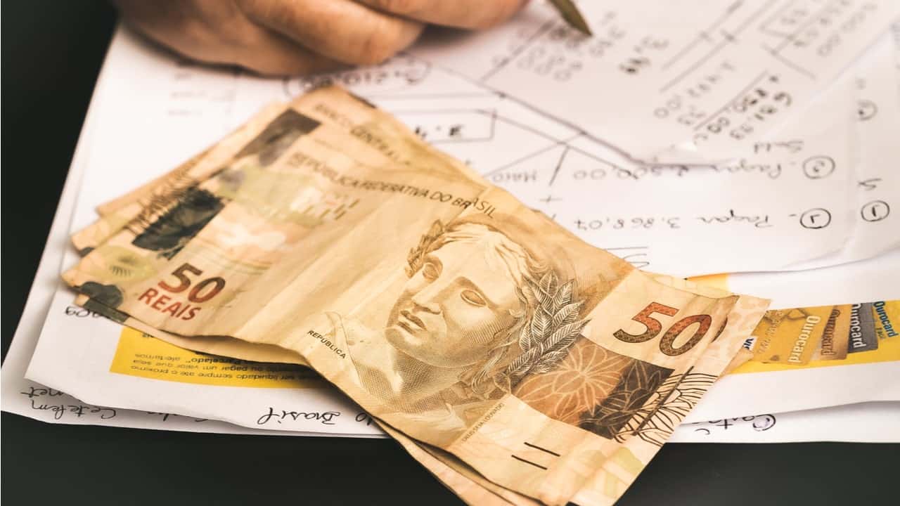 Saiba como limpar o nome a partir de apenas R$ 50 no novo site da Serasa