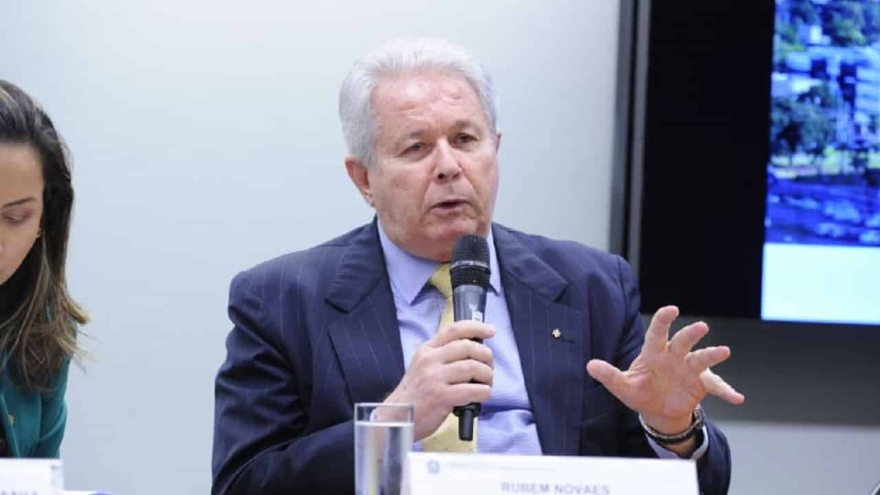 Presidente do Banco do Brasil apoia privatização do banco