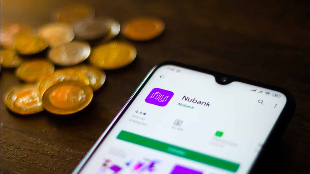 Queda da Selic: Rendimento da conta digital do Nubank ainda vale a pena?