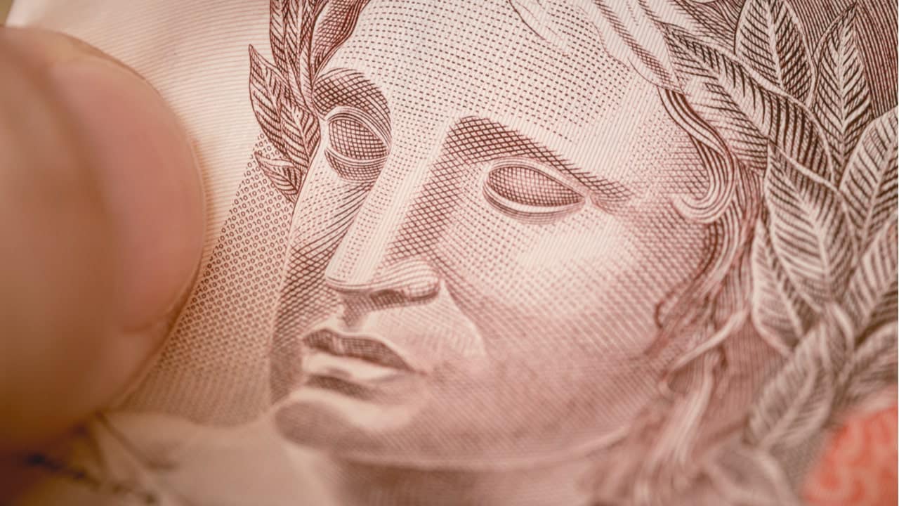 Auxílio emergencial: 823 mil pessoas estão com dados inconclusivos na Dataprev