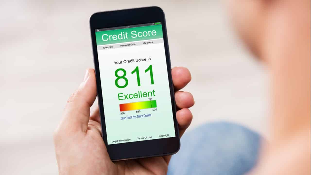 Conta de luz vai entrar no cadastro positivo e pode aumentar score de crédito no SPC/SERASA