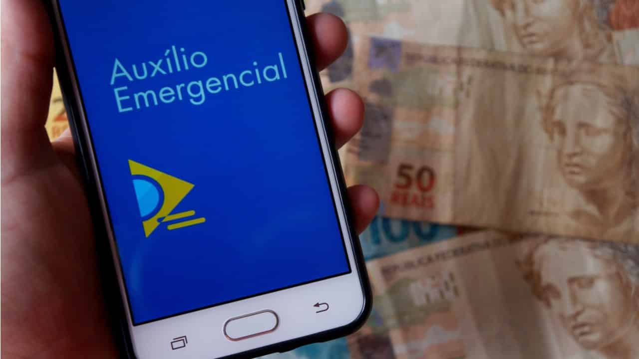 Novos depósitos do auxílio emergencial serão feitos nesta sexta-feira (14)