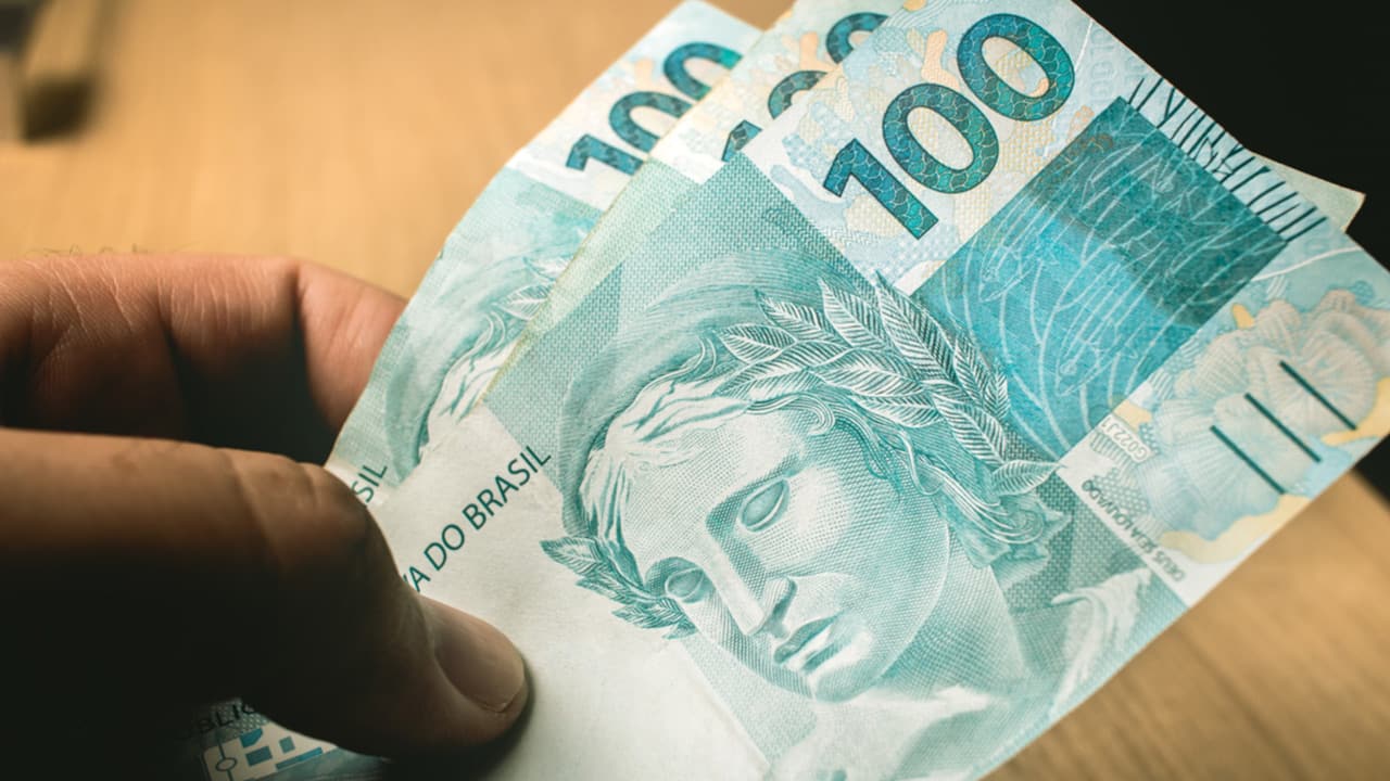 Líder do governo promete apresentar Renda Cidadã em breve