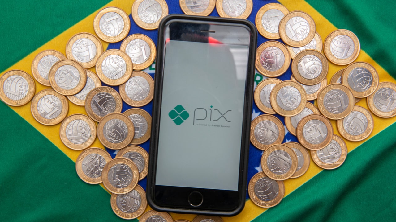 Nubank, Santander e BB oferecem prêmios de até R$ 100 mil para quem se cadastrar no Pix