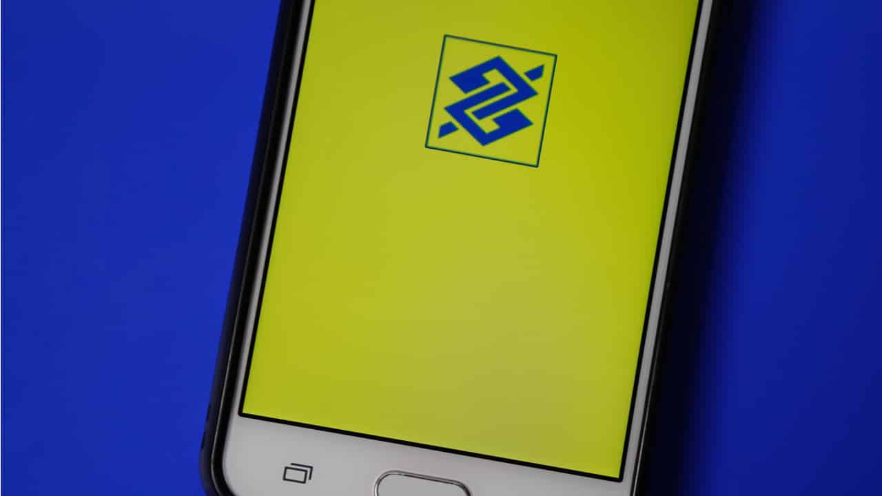 Banco do Brasil: Agora você pode suspender parcelas do FIES pelo app