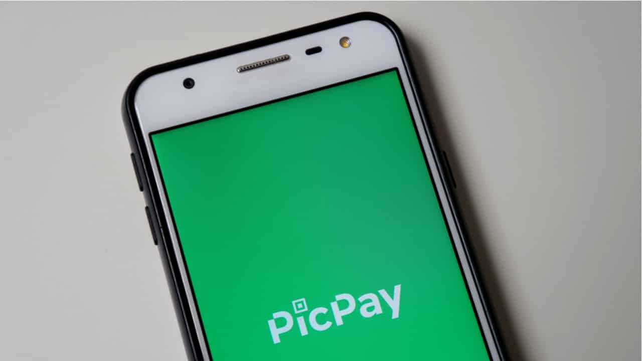 PicPay reduz número de saques grátis e vai cobrar R$ 6,90 por excedente