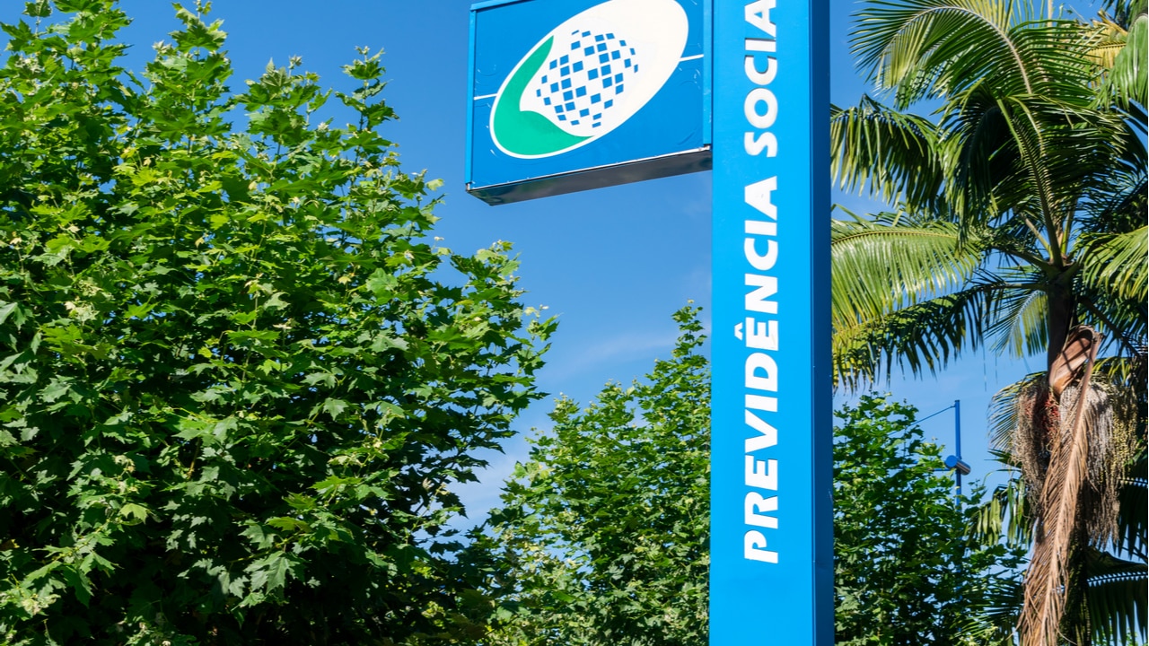 Prova de vida do INSS agora pode ser feita no caixa eletrônico