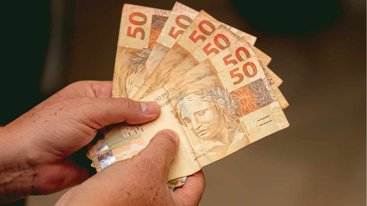 Auxílio Inclusão: confira se você tem direito ao benefício de R$ 606,00