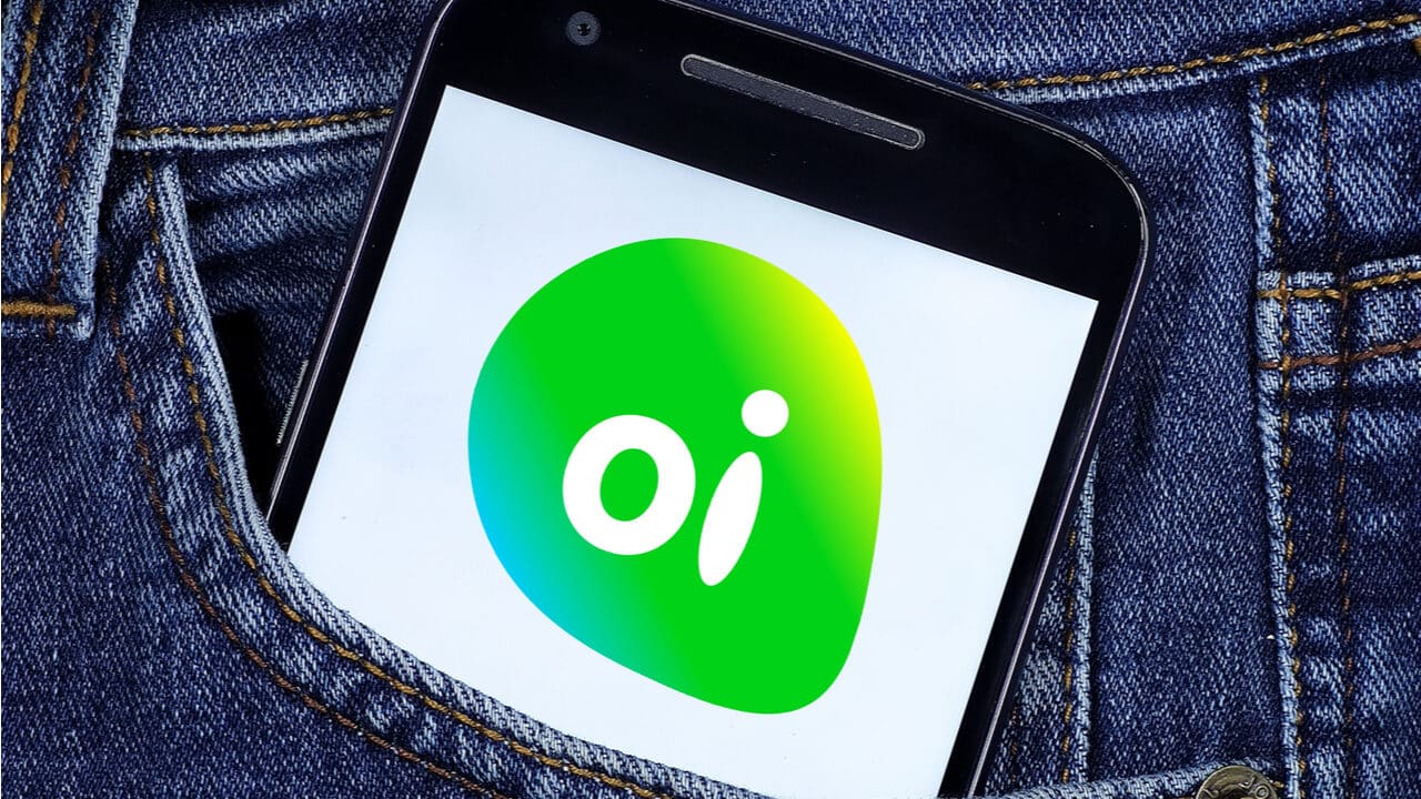 Venda da Oi para Claro, TIM e Vivo será oficializada nesta semana